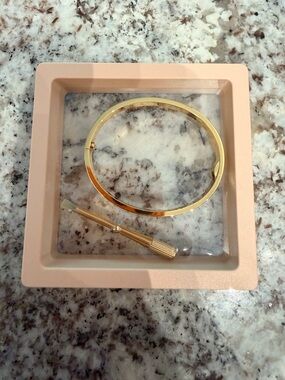 Love Bracelet and Screwdriver Tool